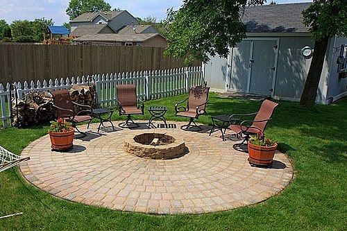 How To Build A Patio And Fire Pit With, How To Install Pavers Around A Fire Pit