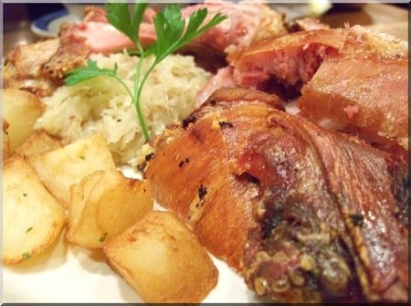 Pork roast with roast potatoes